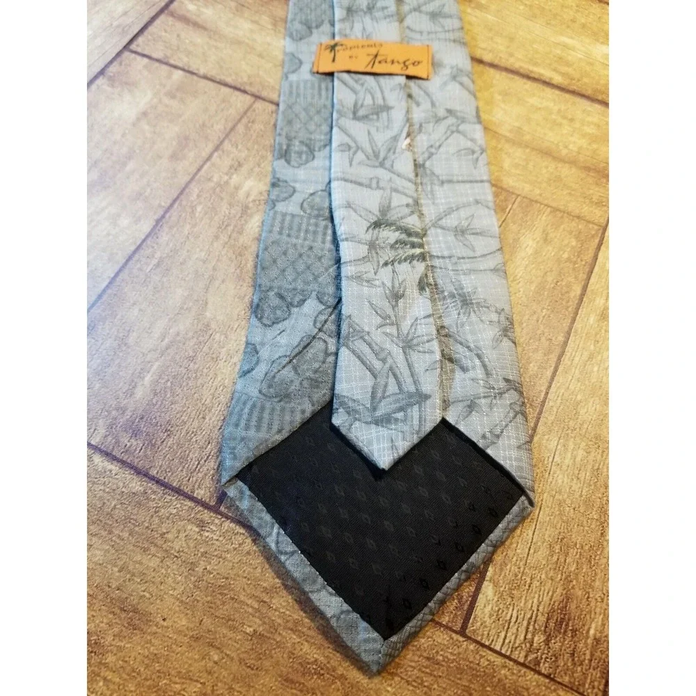 Tropicals by Tango Palm Trees Hula Girl Green Blue Textured Silk Pointed Tie‎